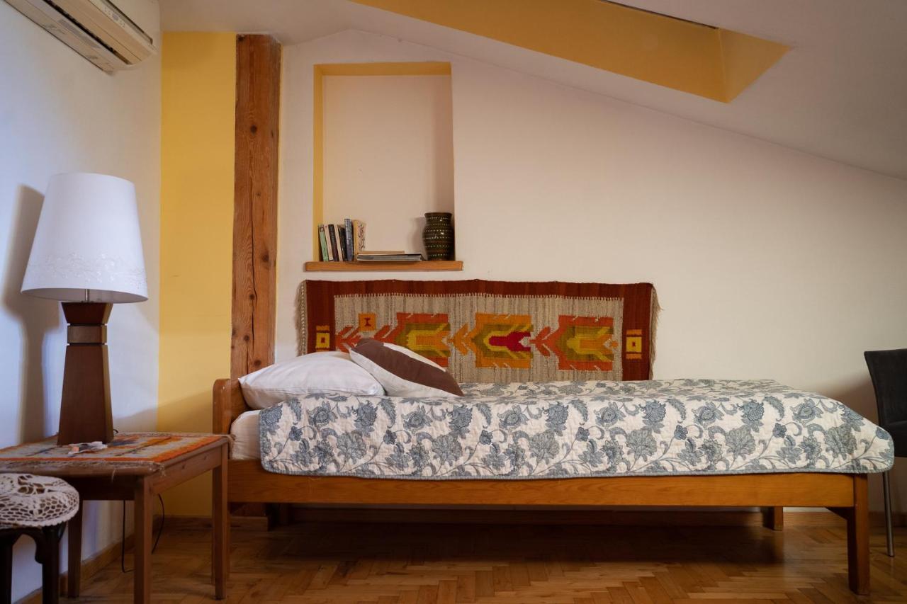 Kolory Guest House Краков Экстерьер фото