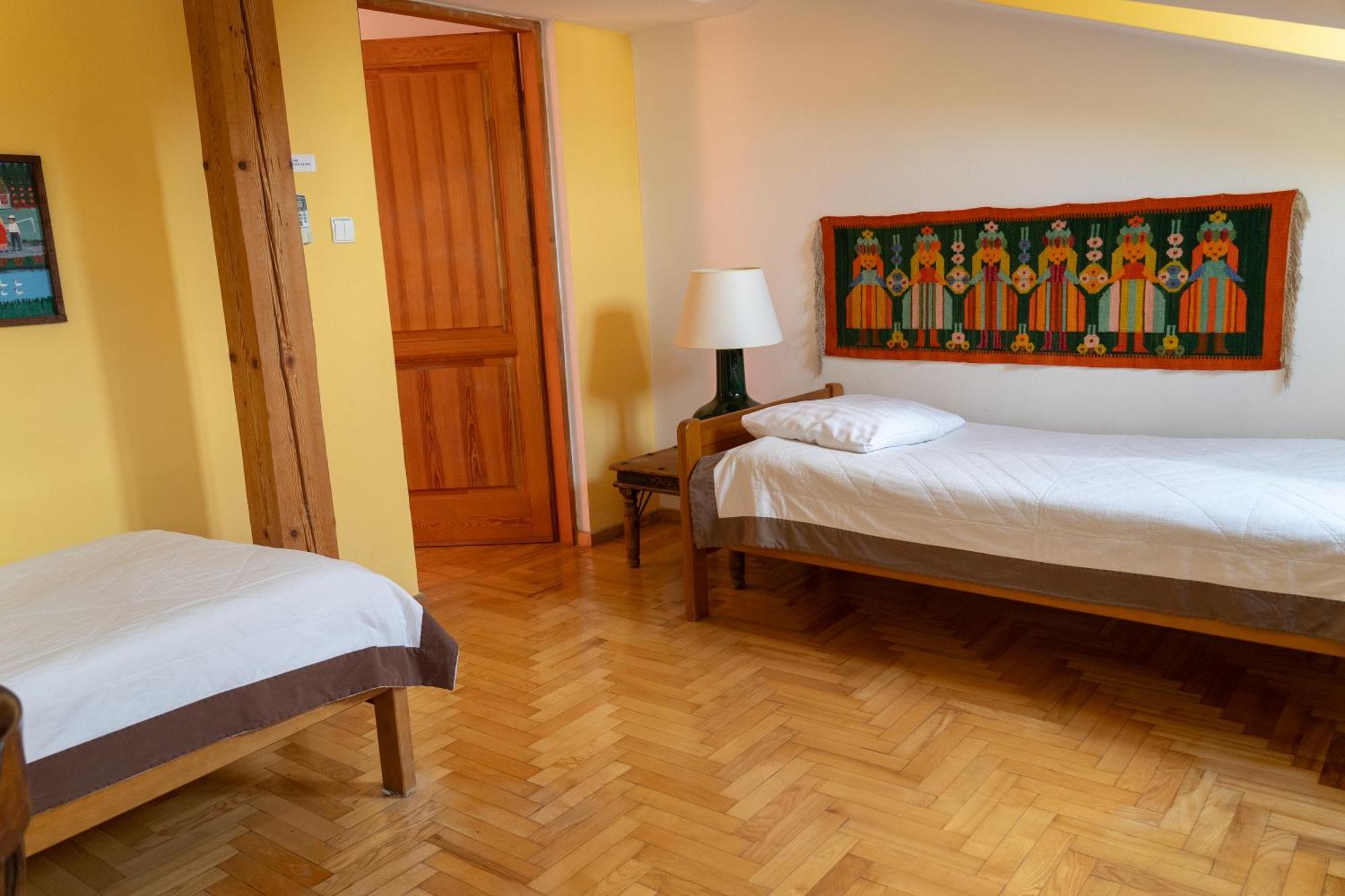 Kolory Guest House Краков Экстерьер фото