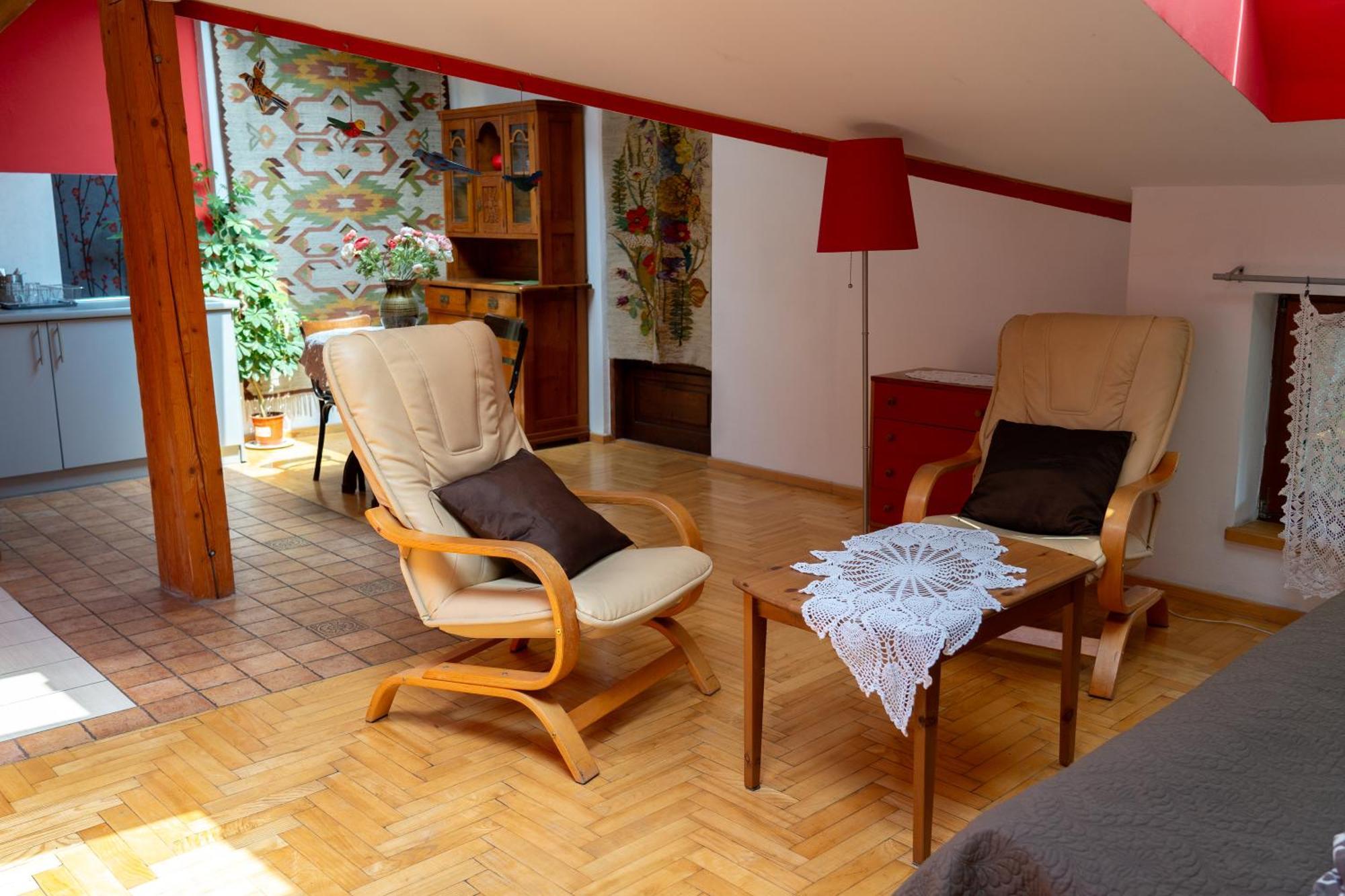 Kolory Guest House Краков Экстерьер фото